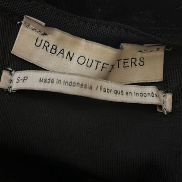 UO Velvet Straight-Neck Jumpsuit Elegant Black Velvet Jumpsuit size small - Picture 5 of 9